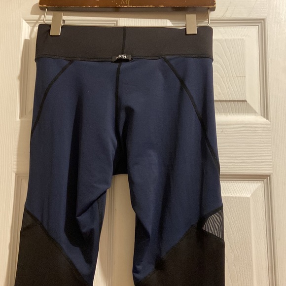 Michi - Picture 4 of 10